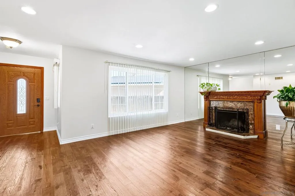 7191 Dinovo, San Diego, California 92114 home-pic-6