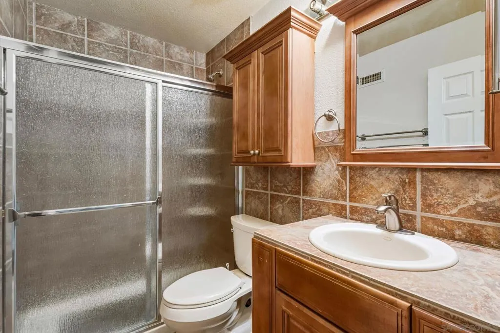 7191 Dinovo, San Diego, California 92114 home-pic-29