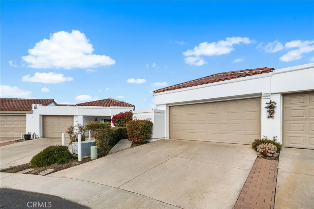 4655 Barcelona, Oceanside, California 92056 home-pic-0