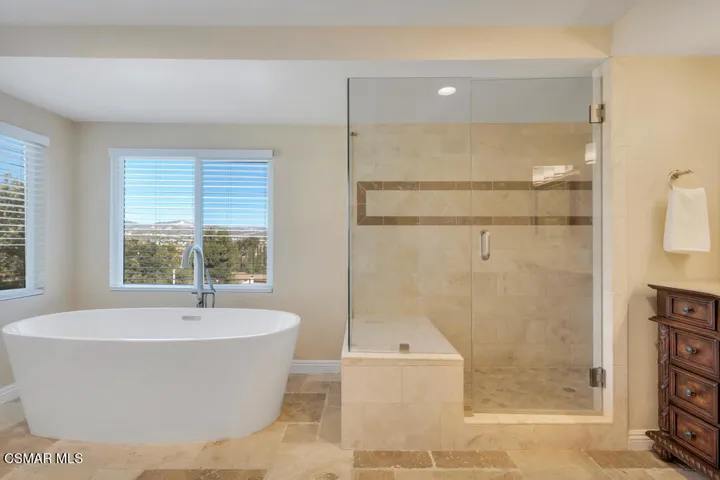 90 La Paz Ct- HsHProd-70