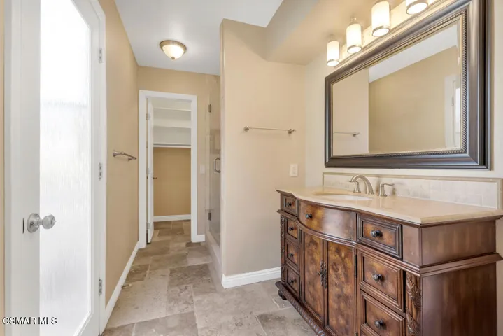 90 La Paz Ct- HsHProd-32