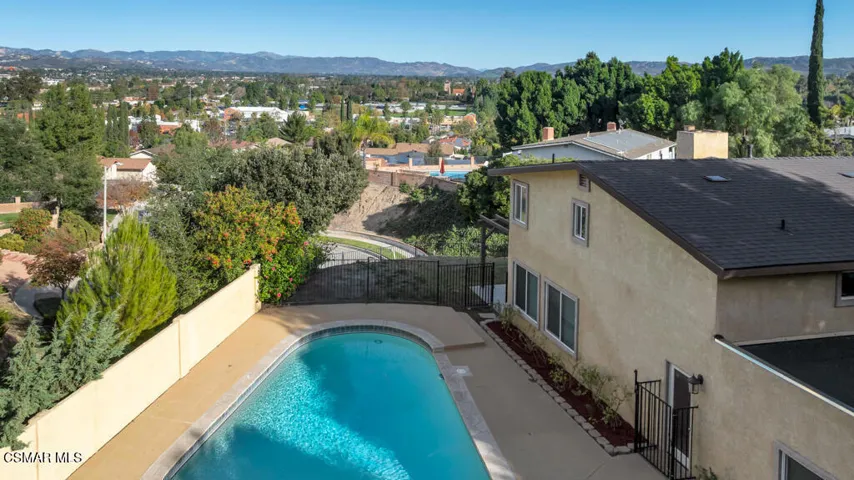 90 La Paz Ct- HsHProd-4