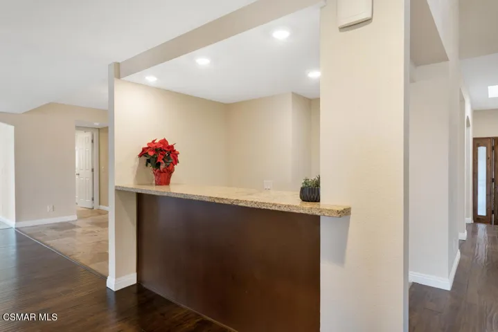 90 La Paz Ct- HsHProd-37