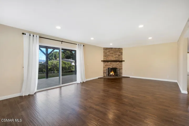90 La Paz Ct- HsHProd-39
