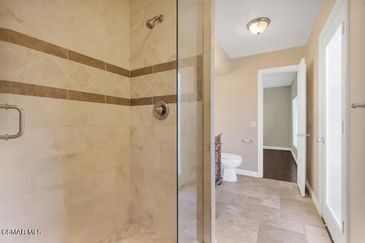90 La Paz Ct- HsHProd-34