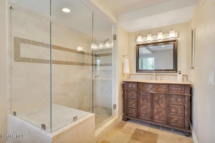 90 La Paz Ct- HsHProd-72