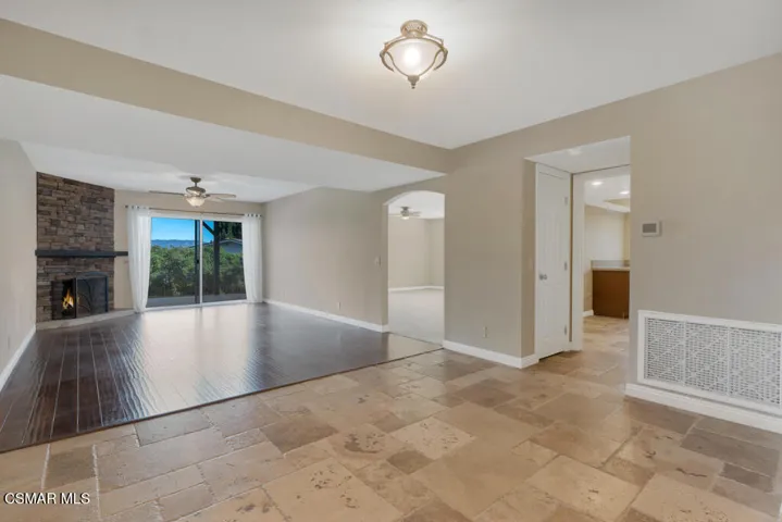 90 La Paz Ct- HsHProd-45