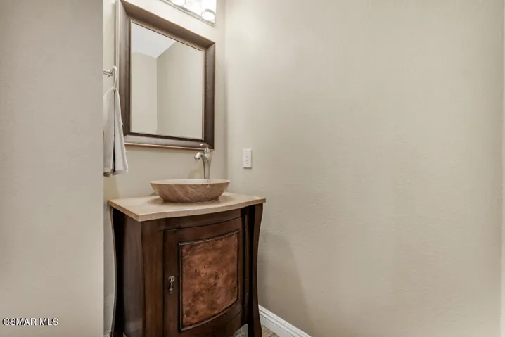 90 La Paz Ct- HsHProd-29