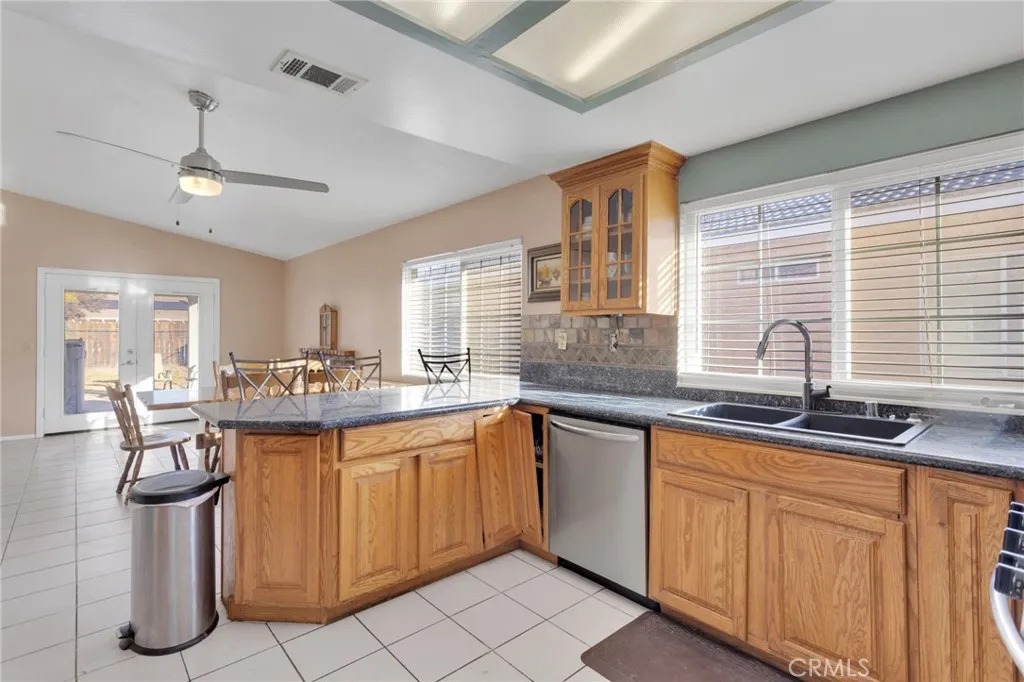 26661 Mainsail, Helendale, California 92342 home-pic-25