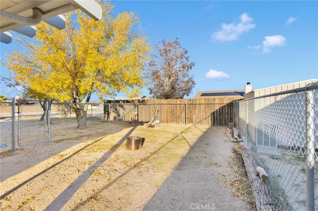 26661 Mainsail, Helendale, California 92342 home-pic-20