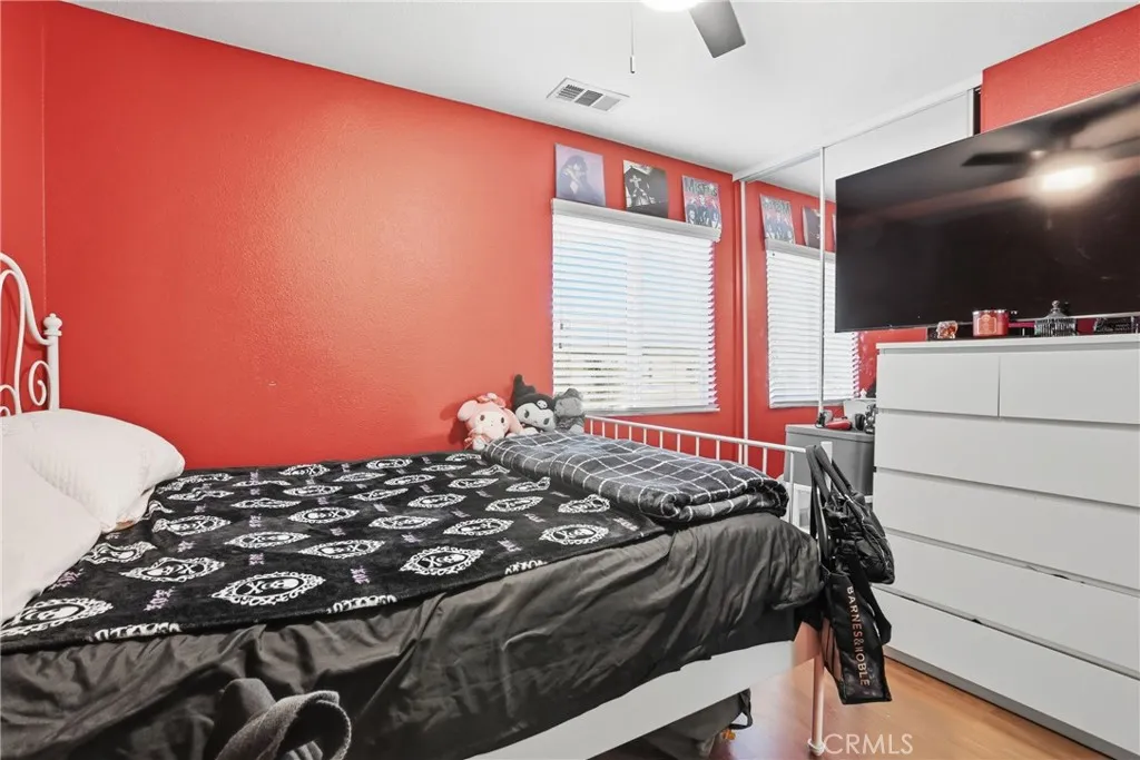 7441 Sultana, Fontana, California 92336 home-pic-15
