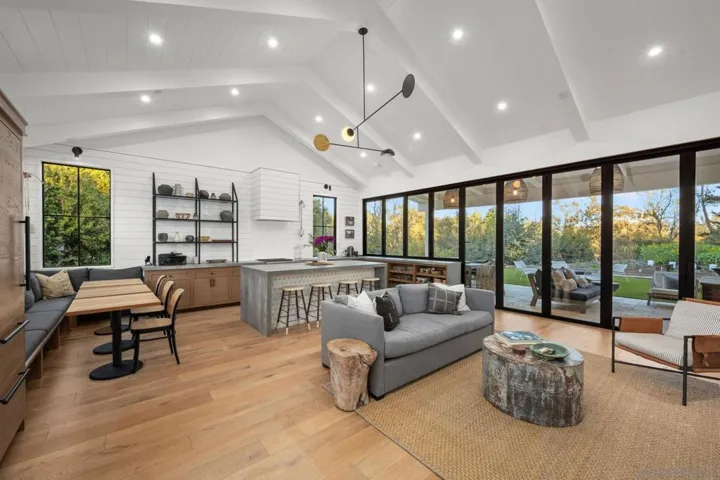 Ideal detached 2 bedroom suite guest home, with full kitchen, laundry, outdoor living etc.