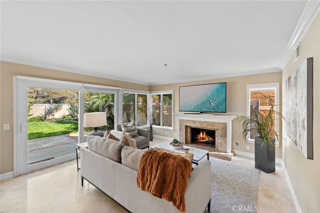2170 Via Teca, San Clemente, California 92673 home-pic-4
