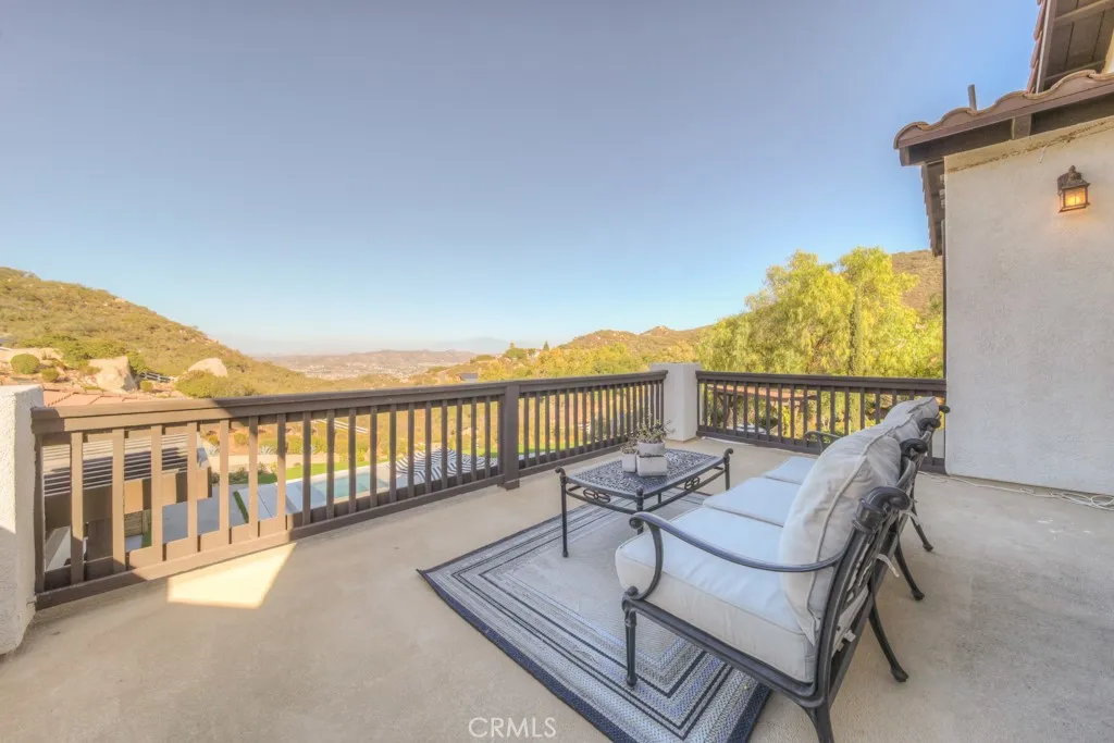 37775 Via Baya, Murrieta, California 92562 home-pic-43