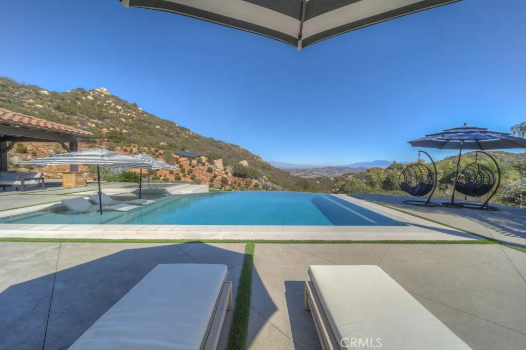 37775 Via Baya, Murrieta, California 92562 home-pic-46
