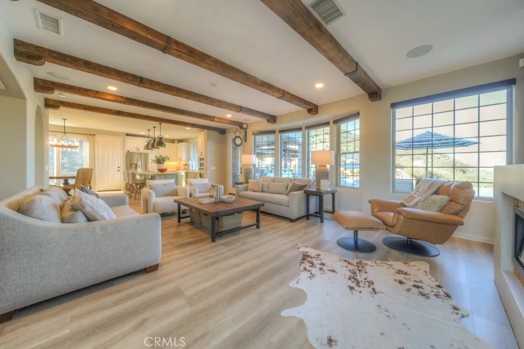 37775 Via Baya, Murrieta, California 92562 home-pic-13