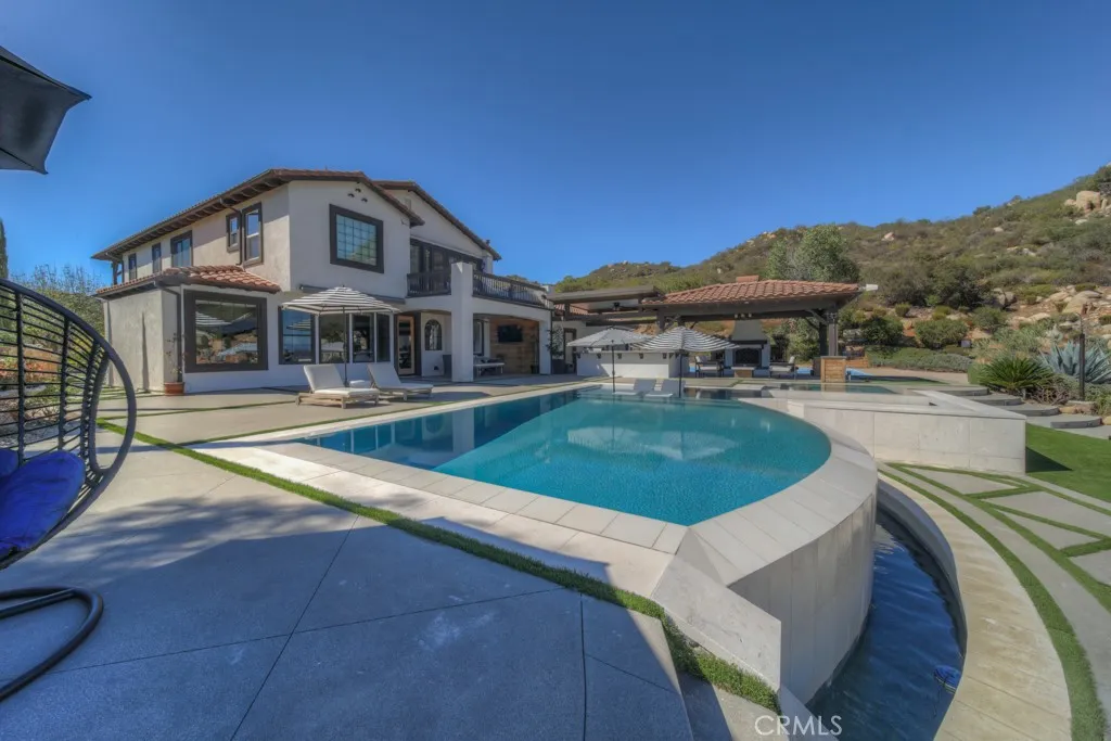 37775 Via Baya, Murrieta, California 92562 home-pic-50