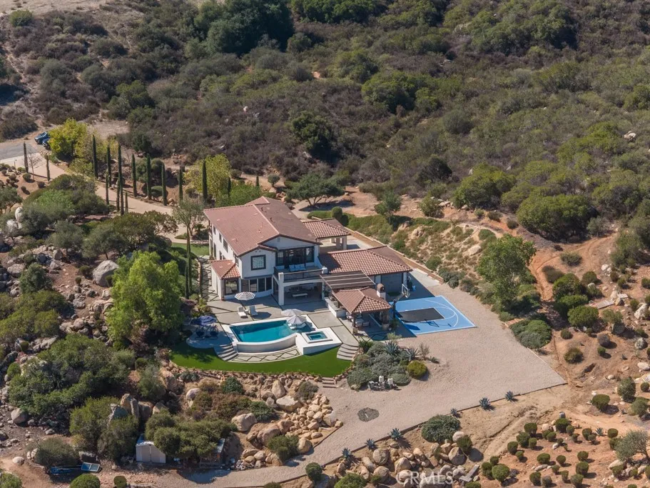 37775 Via Baya, Murrieta, California 92562 home-pic-70