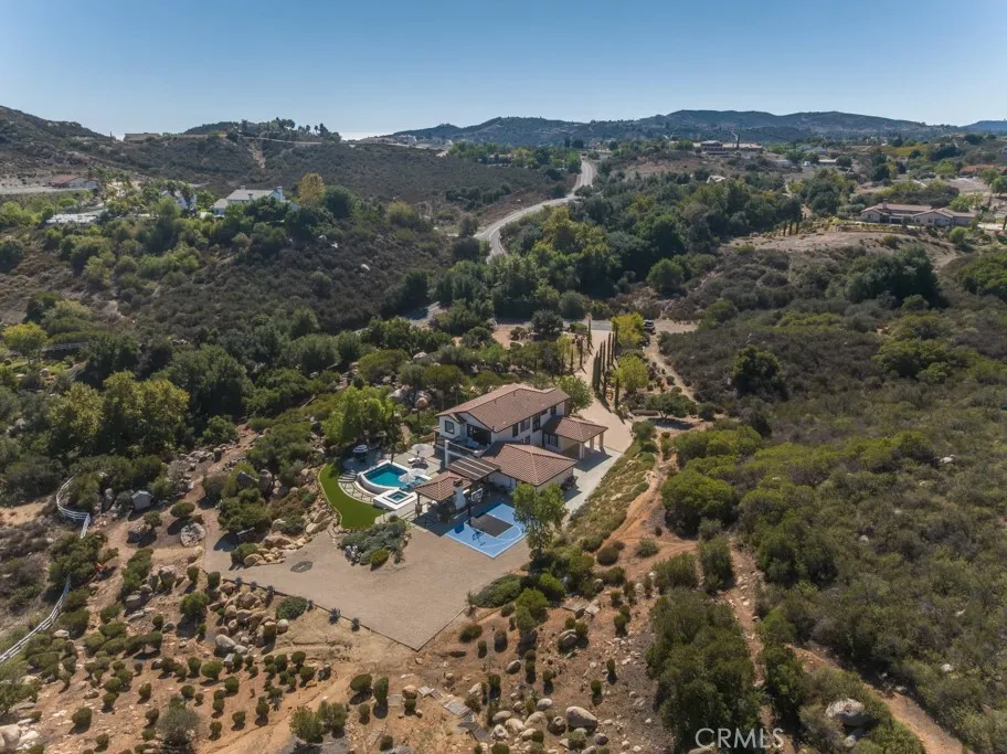 37775 Via Baya, Murrieta, California 92562 home-pic-69
