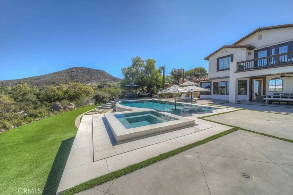 37775 Via Baya, Murrieta, California 92562 home-pic-49