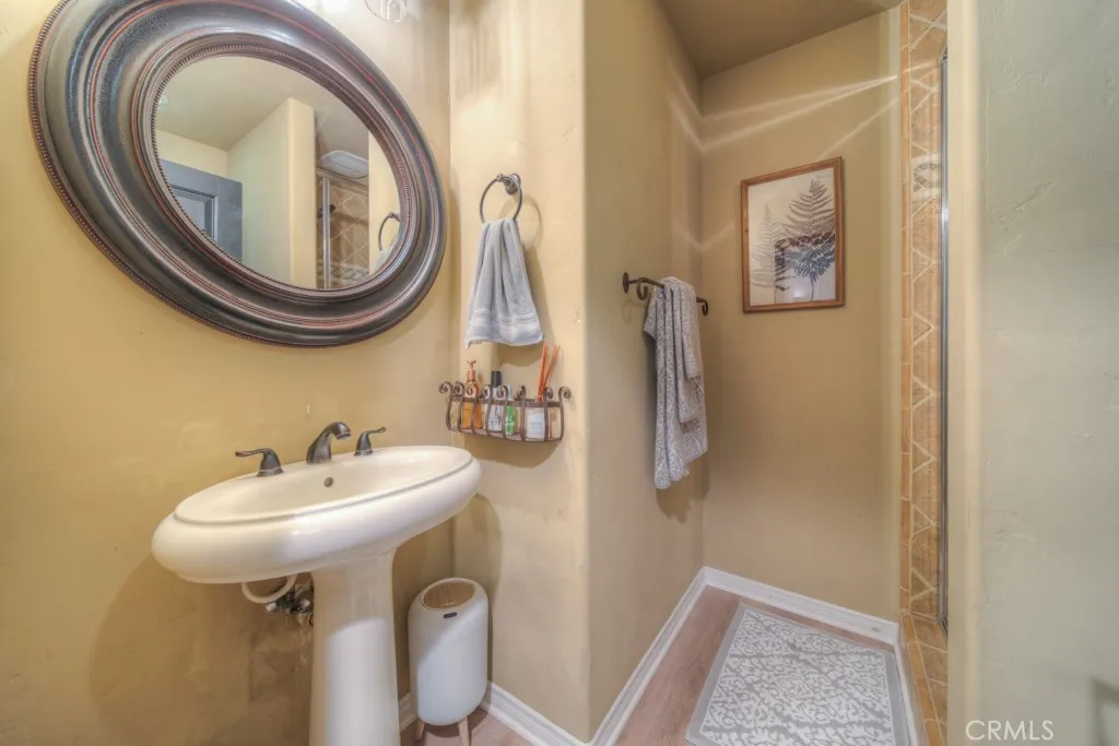 37775 Via Baya, Murrieta, California 92562 home-pic-27