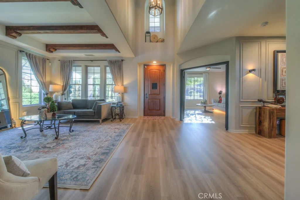 37775 Via Baya, Murrieta, California 92562 home-pic-7