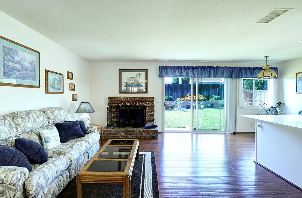 6073 Scheelite, Jurupa Valley, California 92509 home-pic-11