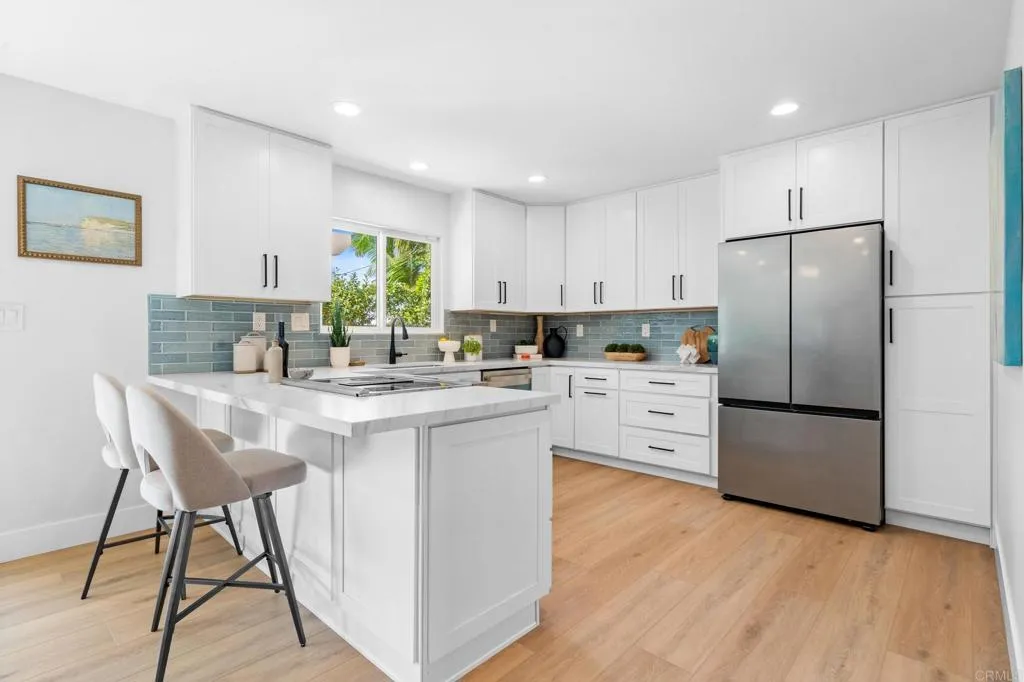 5335 Los Robles Drive, Carlsbad, California 92008 home-pic-43