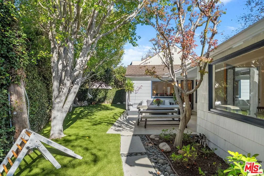 3241 Federal Avenue, Los Angeles, California 90066 home-pic-43