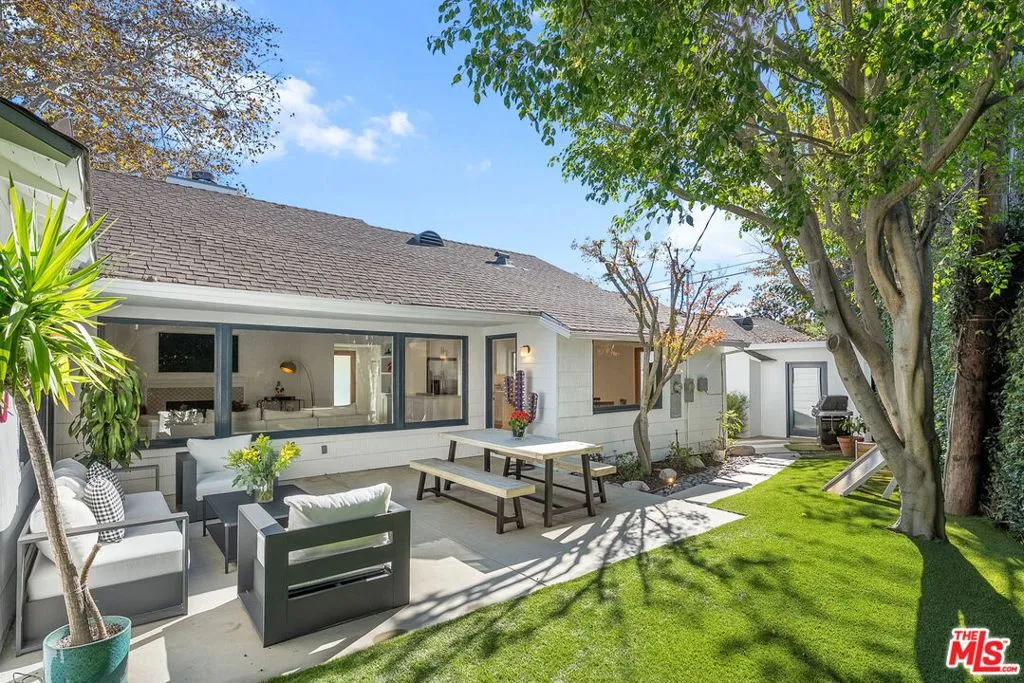 3241 Federal Avenue, Los Angeles, California 90066 home-pic-41