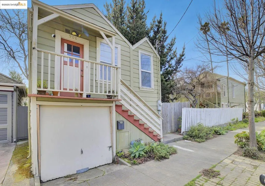 1220 9th St, Alameda, California 94501 home-pic-13