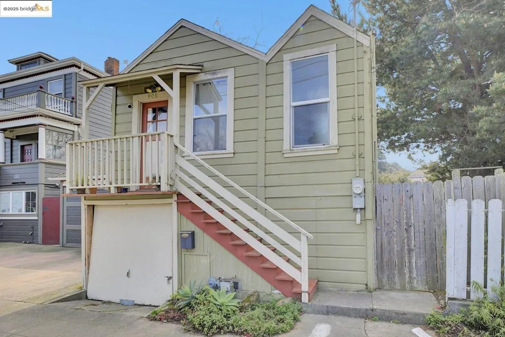 1220 9th St, Alameda, California 94501 home-pic-4