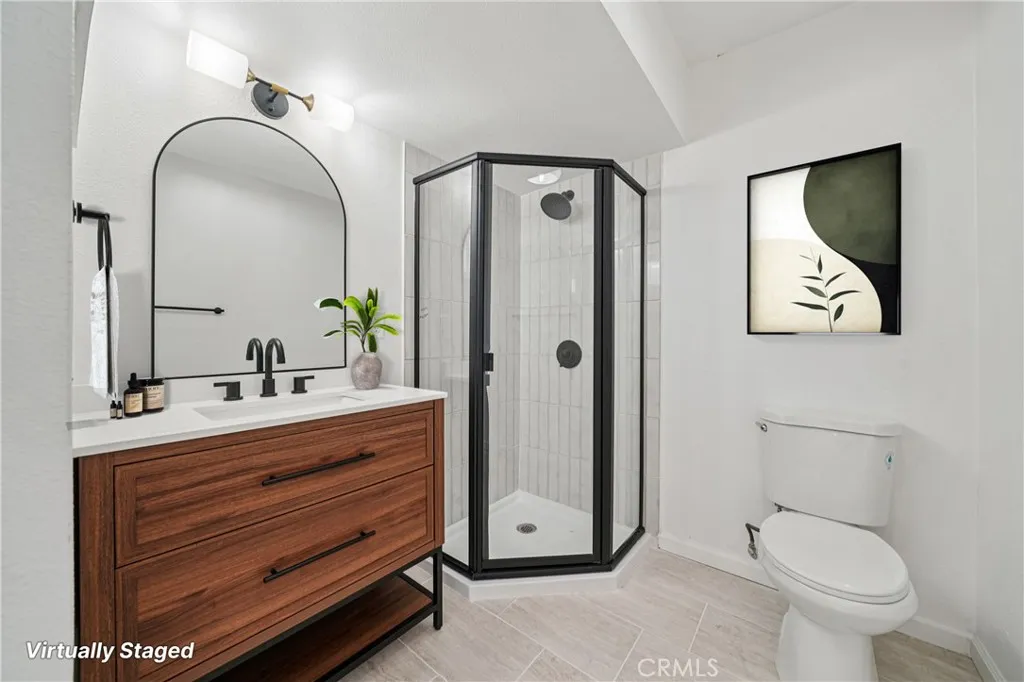 1221 Cummings Way, San Bernardino, California 92411 home-pic-35