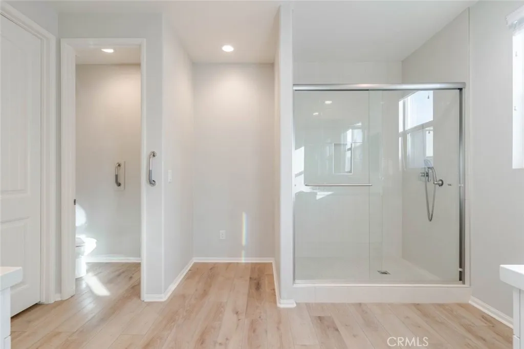 2107 Helconia Court, Palmdale, California 93551 home-pic-29