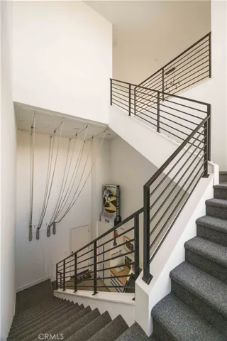 Pulley system for bike storage!