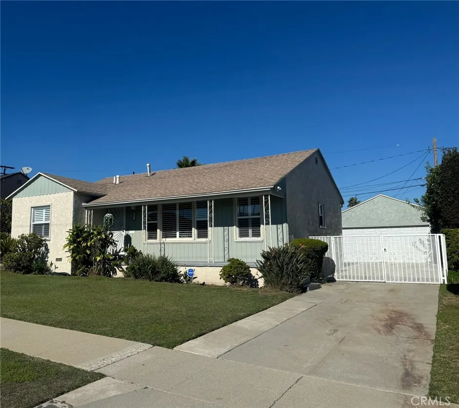 151 121 St Place, Los Angeles, California 90061 home-pic-0