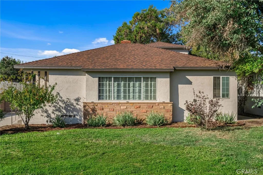 1317 N Columbia, Ontario, California 91764 home-pic-1