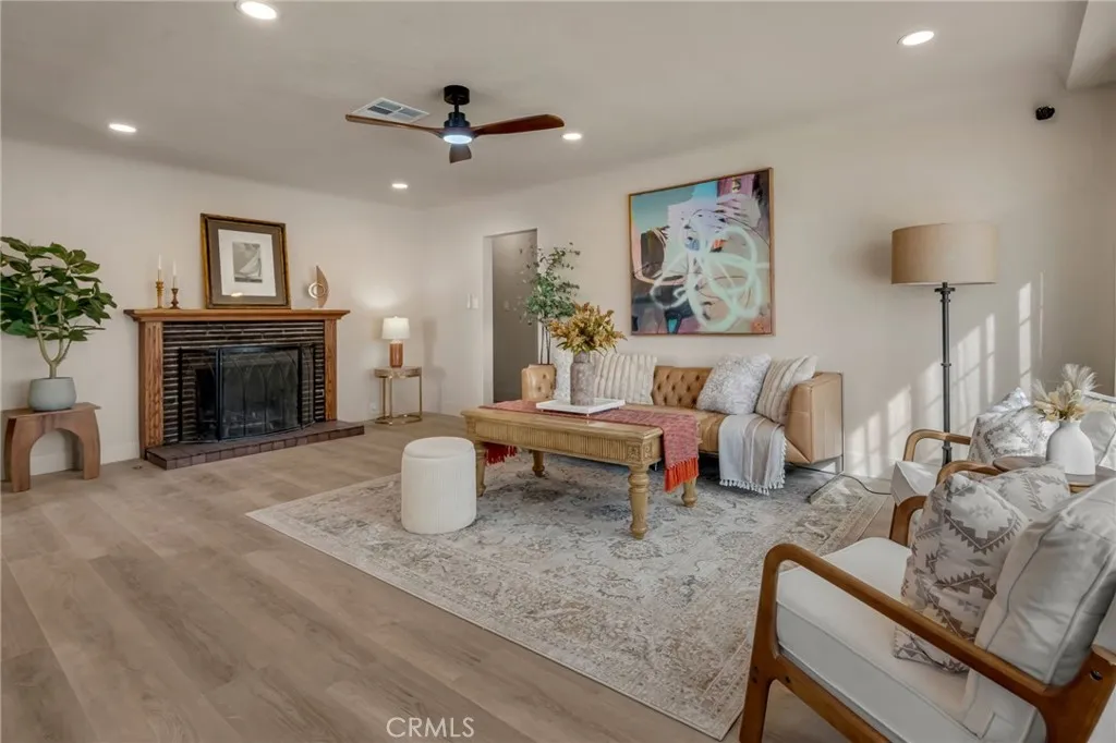 1317 N Columbia, Ontario, California 91764 home-pic-5