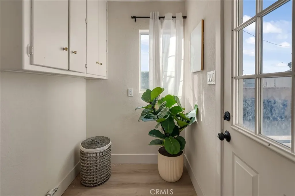 1317 N Columbia, Ontario, California 91764 home-pic-20