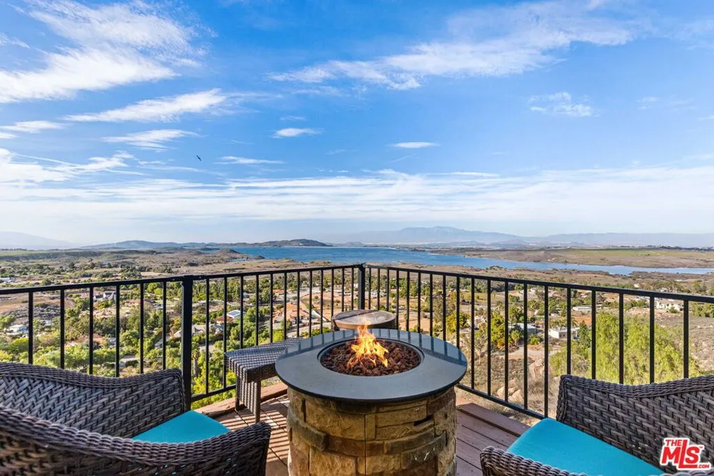 20965 Bentley Drive, Perris, California 92570 home-pic-26