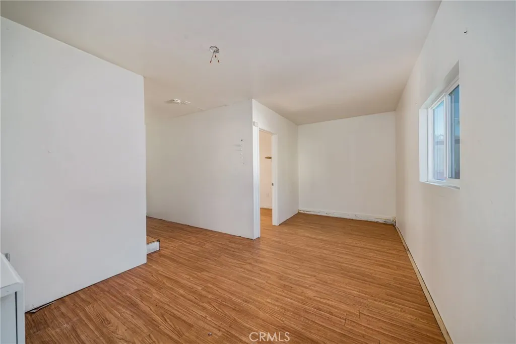 324 Albert, Pomona, California 91767 home-pic-27