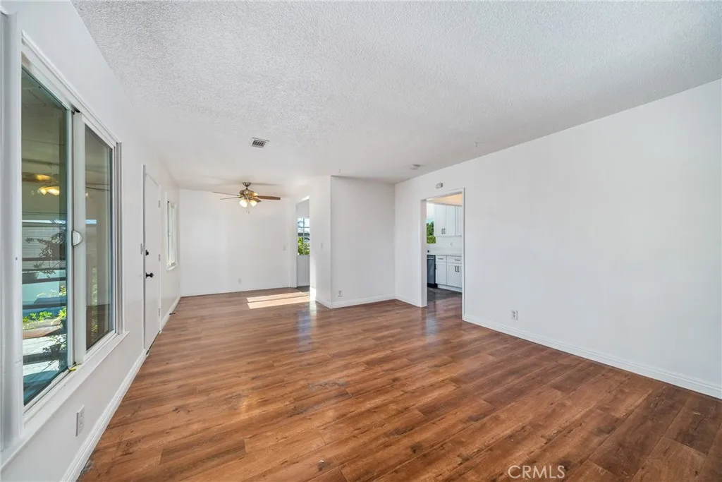 324 Albert, Pomona, California 91767 home-pic-4