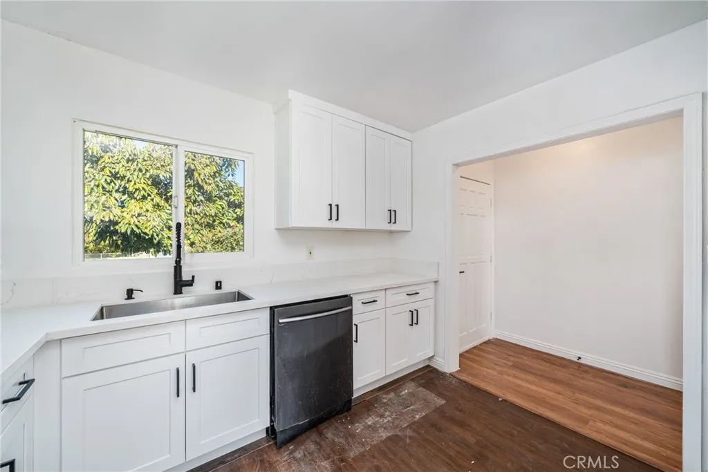 324 Albert, Pomona, California 91767 home-pic-12
