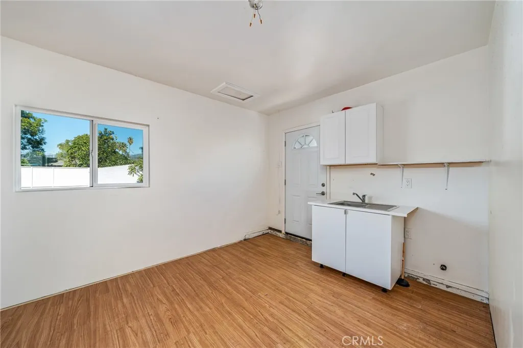 324 Albert, Pomona, California 91767 home-pic-30