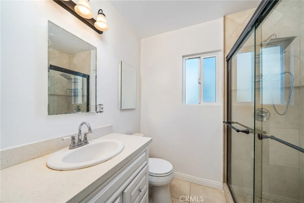 324 Albert, Pomona, California 91767 home-pic-18