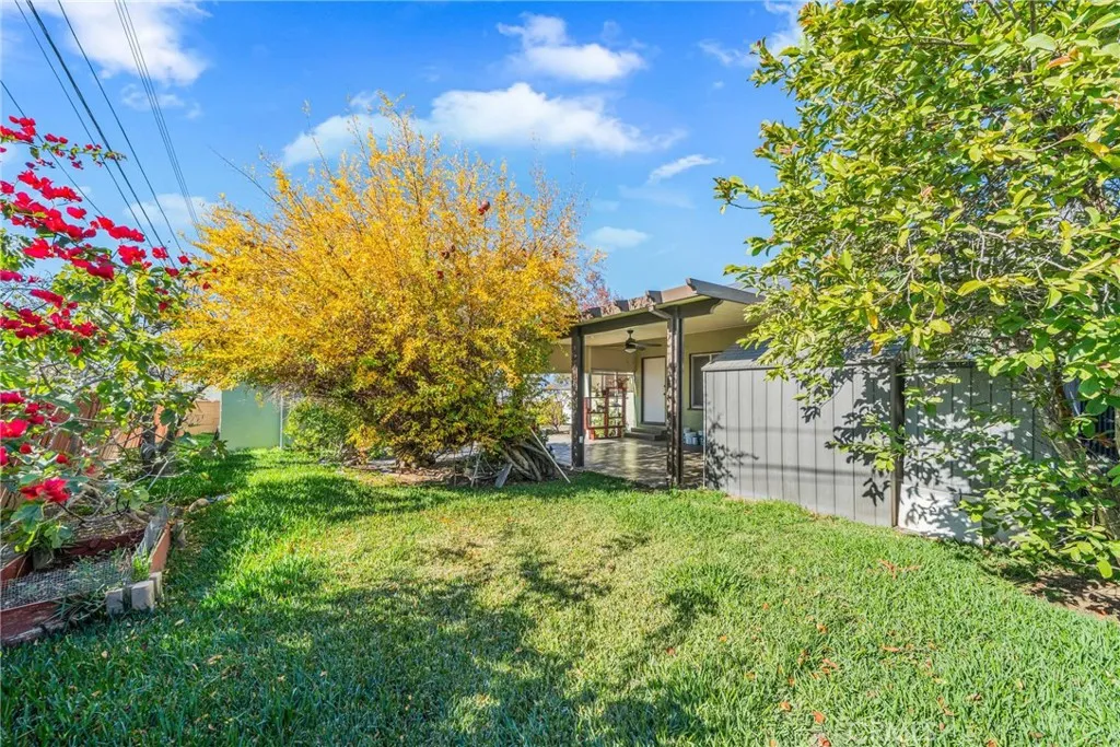 324 Albert, Pomona, California 91767 home-pic-24