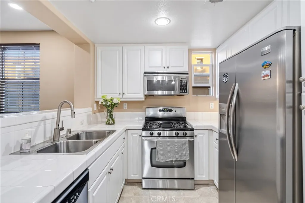786 Anchor, San Diego, California 92154 home-pic-6