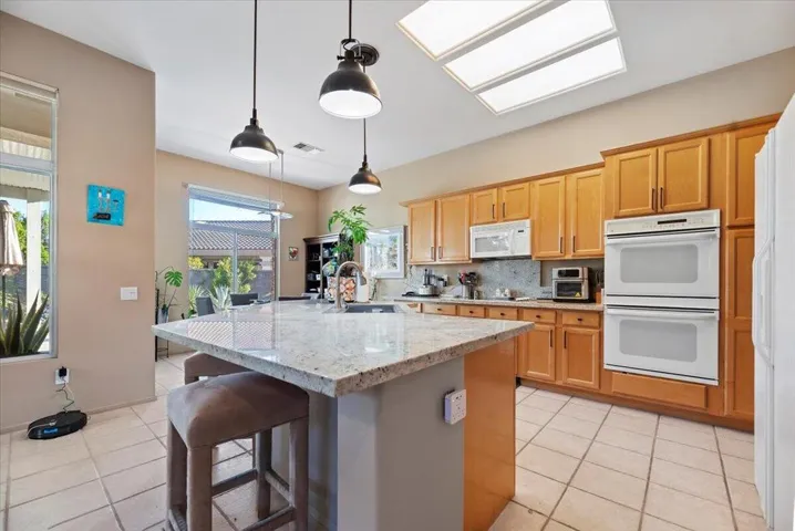 19-Kitchen