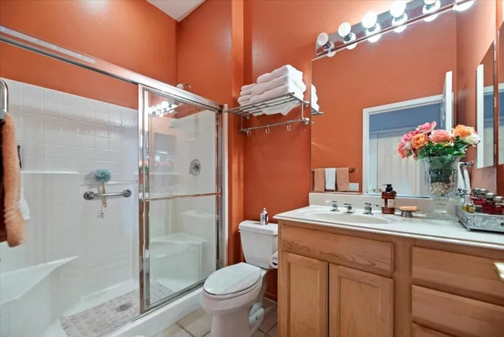 28-Bathroom