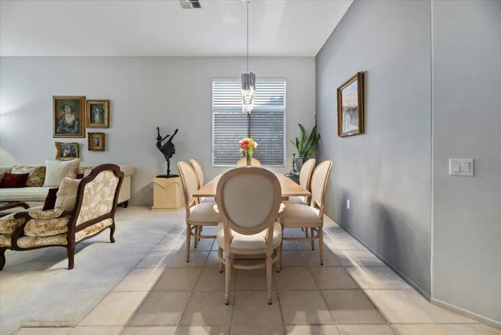 14-Dining Room